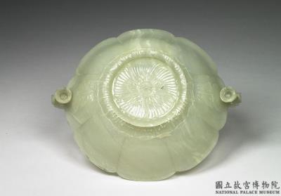 图片[3]-Jade flower-shaped bowl with two bud-shaped handles, Mughal Empire-China Archive